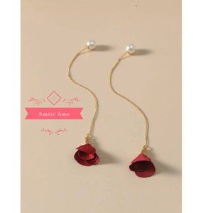 🎀3 for $21🎀 Valentine's Rose Gold Dangle Earring